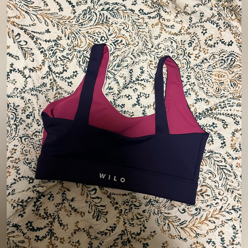 Wilo sports bra